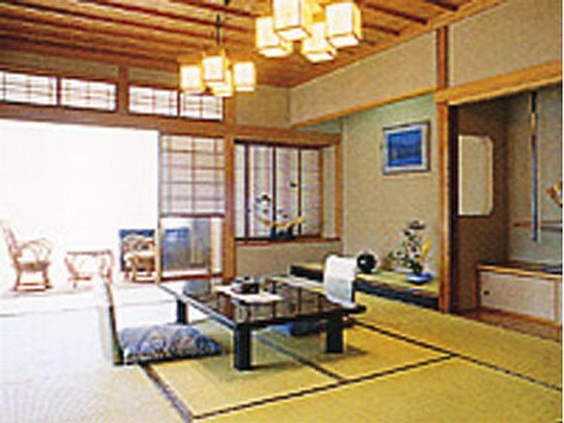 Hotel Yoshihara Toyama Exterior foto
